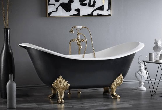 Walk-in tub for tall person