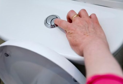 Push button toilet flush problems