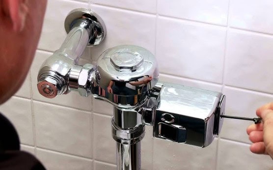 Sloan automatic flush valve not working